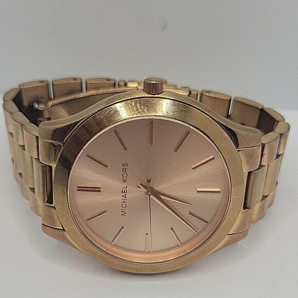 Michael Kors Runway MK3197 Unisex Stainless Steel Analog Dial Quartz Watch BC680 - Picture 6 of 10